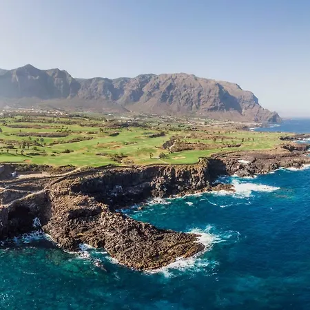 Superior A: Private Pool & Concierge *