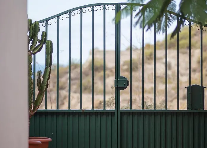 Superior A: Private Pool & Concierge Appartement *